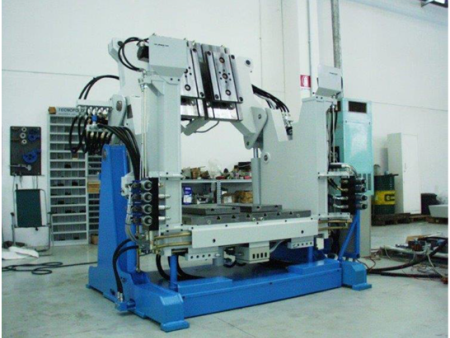 重力蘑菇视频观看MV看片機安全操作要點——澆包與澆注